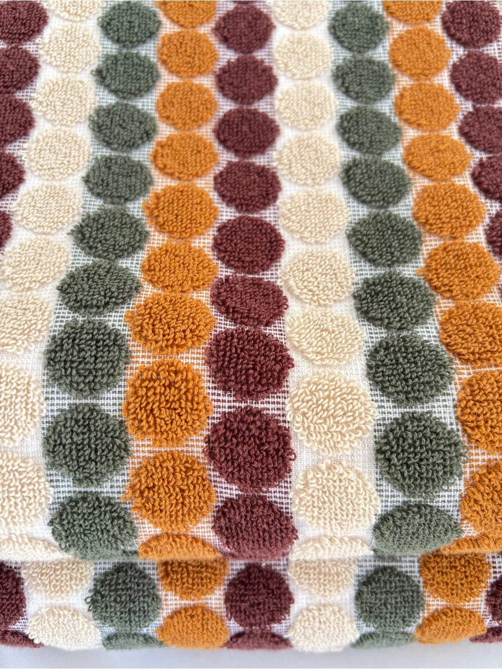 NWT Soho Living 2Pc Cotton Retro Earth Tone Polka Dot Striped Fall Bath Towels